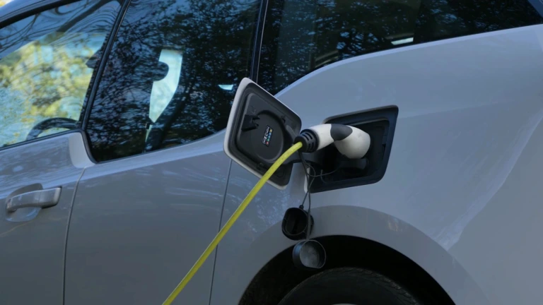 Lee más sobre el artículo Cómo funciona un cargador de coche eléctrico